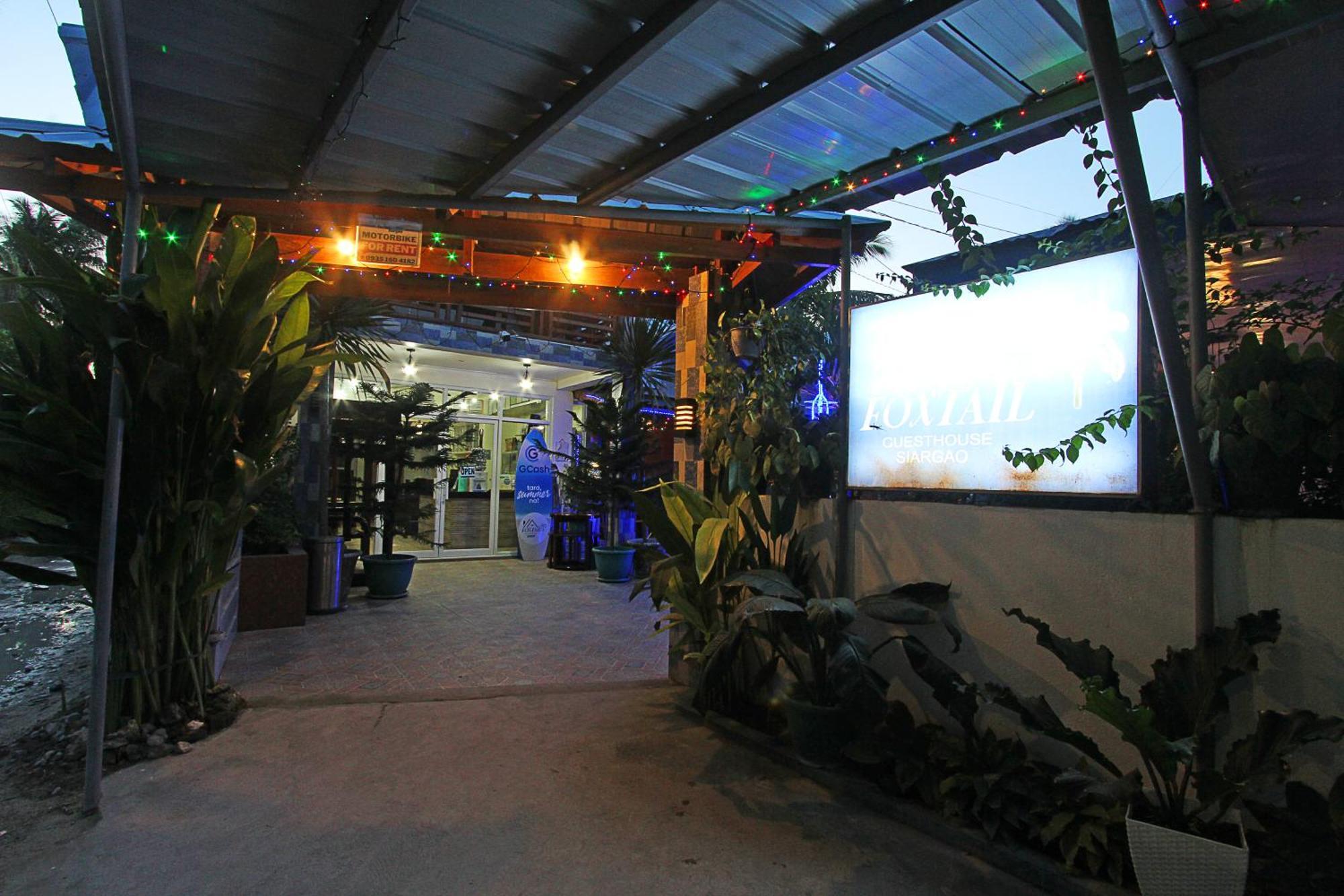 Foxtail Siargao Island Guesthouse General Luna  Exteriör bild