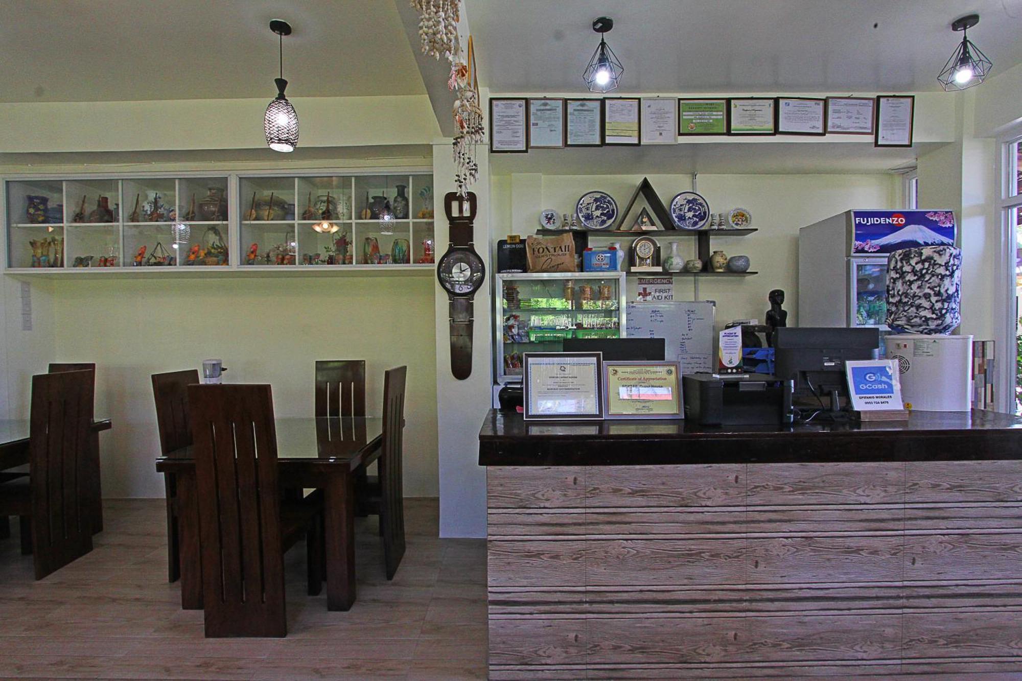 Foxtail Siargao Island Guesthouse General Luna  Exteriör bild